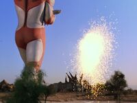 Ultraman-The-Ultimate-Her-Episode-13-layering-error