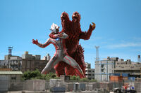Mebius vs. King Pandon