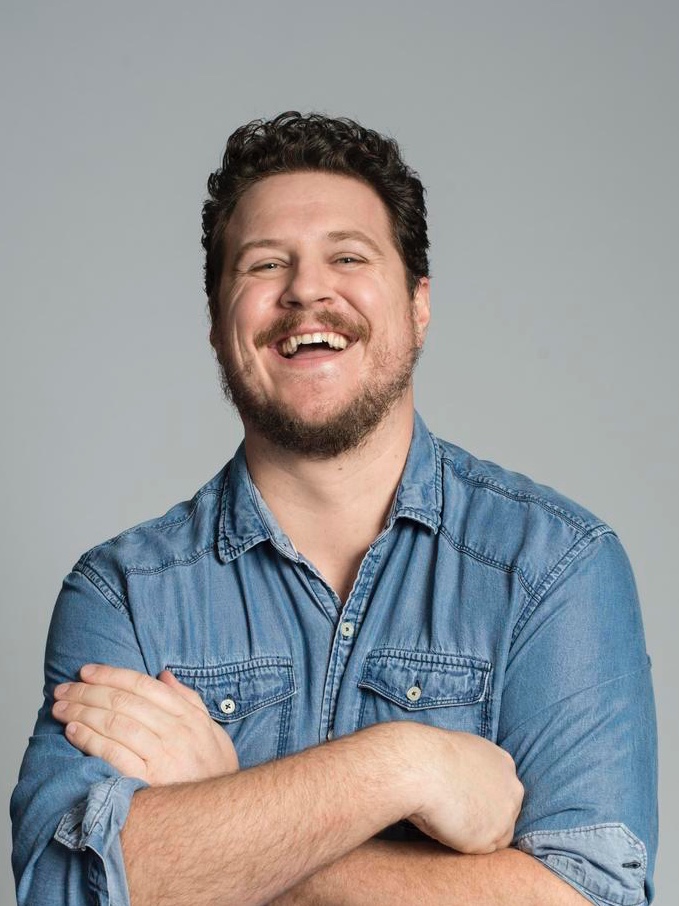 Cameron Britton Umbrella Academy Wiki Fandom