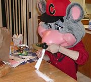 180px-Chuck E. Cheese 4 (1)