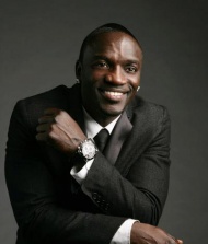 Akon (1)