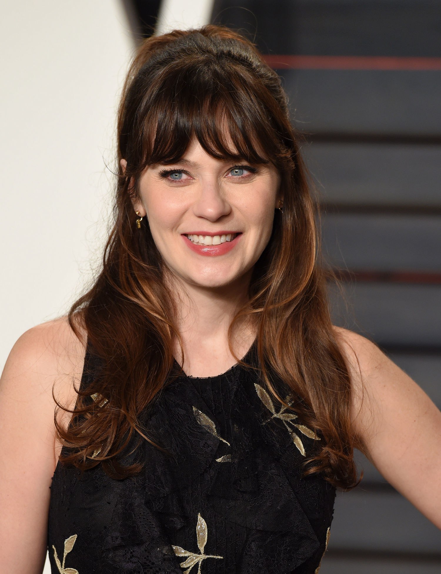 Zooey Deschanel | Unbreakable Wiki | FANDOM powered by Wikia