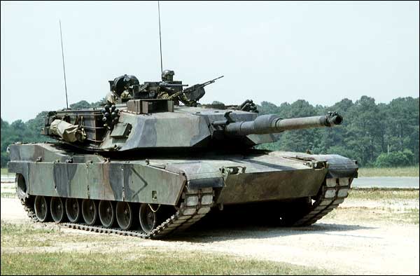 how many us m1a1 main battle tanks