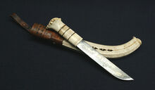 Display 903 FINNISH PRESENTATION LEUKU KNIFE OF SUPERB QUALITY