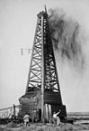 99px-Gusher Okemah OK 1922