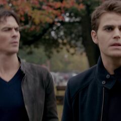 Town Square The Vampire Diaries Wiki Fandom Powered By