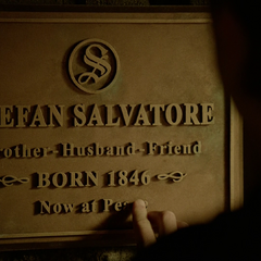 stefan salvatore memorial vampire diaries wikia