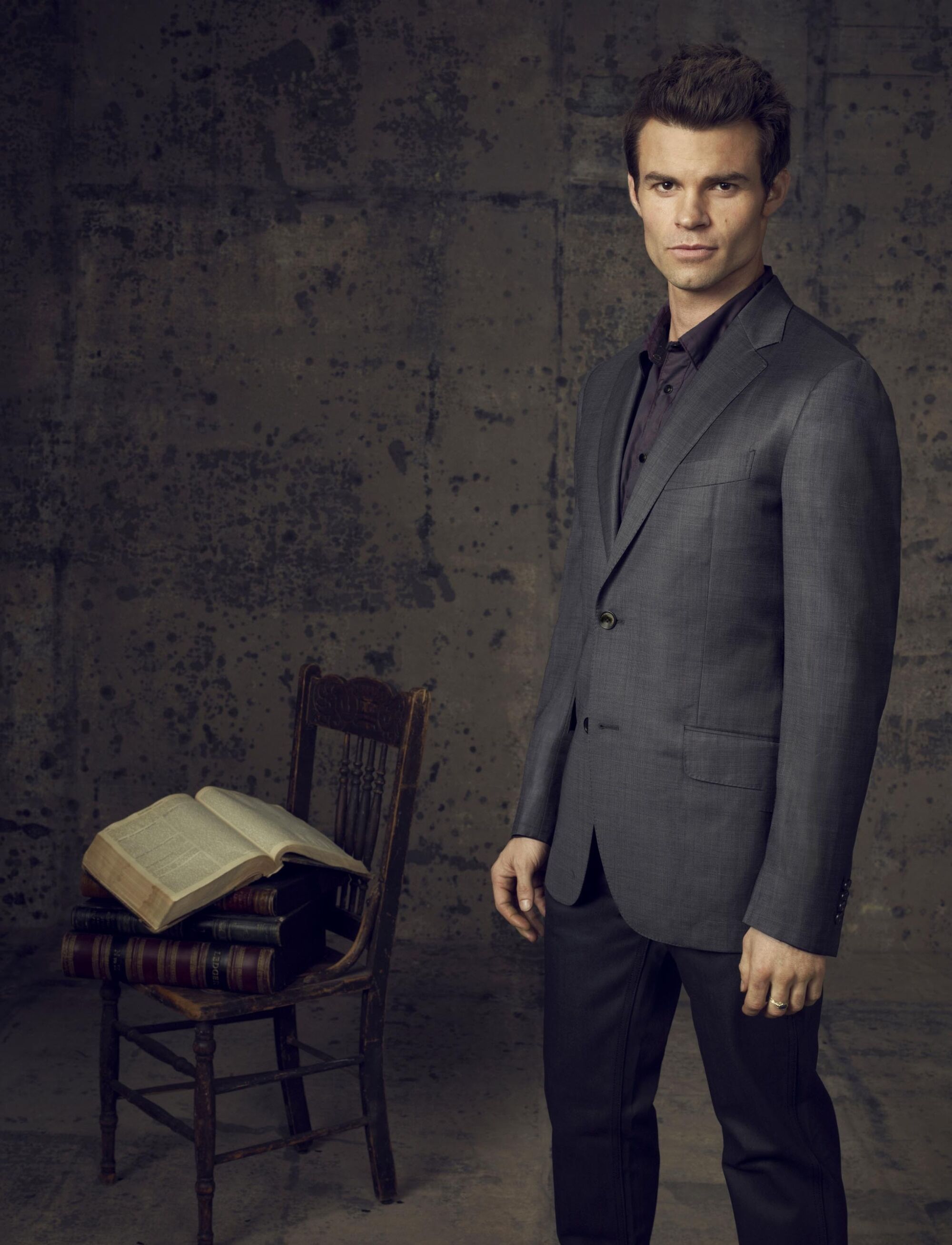 Bild Elijah mikaelson 01 Vampire Diaries Wiki