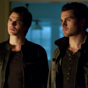 The Vampire Diaries Season 5 Spoilers Twitter Reactions To Resident Evil