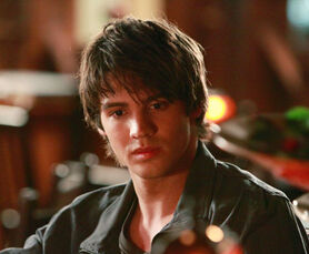 Jeremy Gilbert | Wiki Vampirediaries | FANDOM powered by Wikia