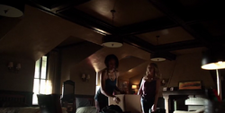 Bonnie and Caroline 5x21..
