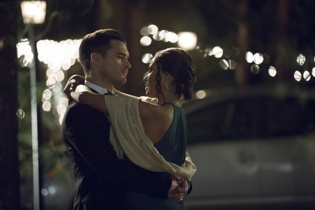 The Simple Intimacy Of The Near Touch The Vampire Diaries Wiki Fandom