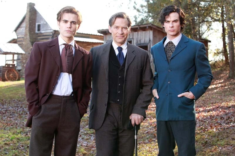 Bild Familie Salvatore.jpg Vampire Diaries Wiki FANDOM powered by