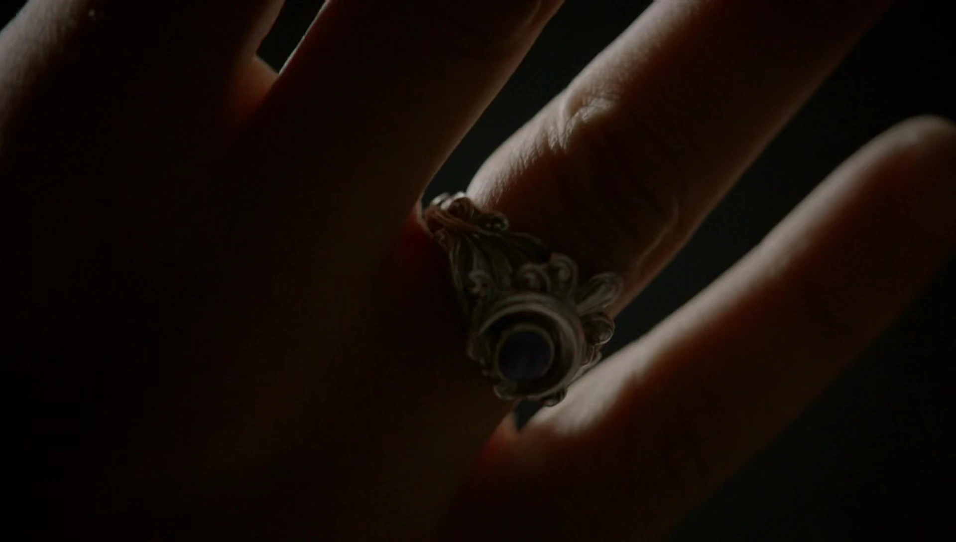 Image Marcel's Daylight Ring.jpg The Vampire Diaries Wiki FANDOM