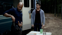 Connor-and-Jeremy-in-4.03-The-Rager