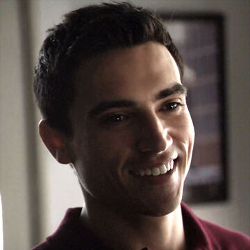 Liam Davis The Vampire Diaries Wiki Fandom