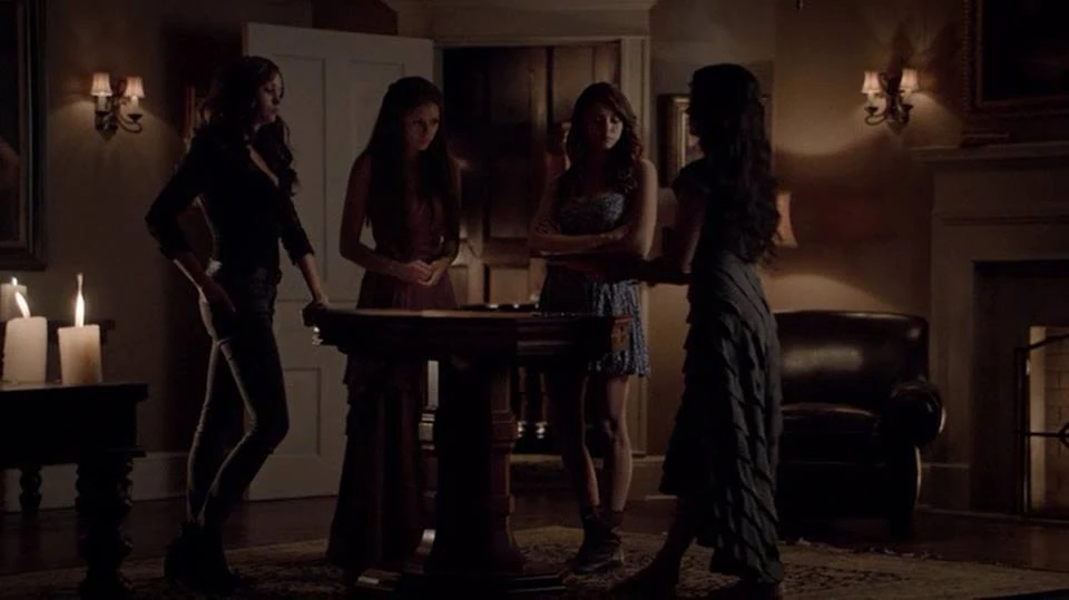 Doubles Petrova Wiki Vampire Diaries France FANDOM powered by Wikia