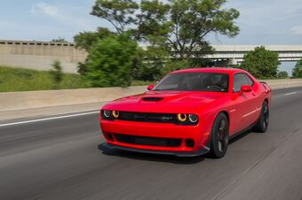 User Blog Mochisauce Hellcat Quarter Mile Roblox Vehicle - new 2015 dodge challenger srt hellcat roblox