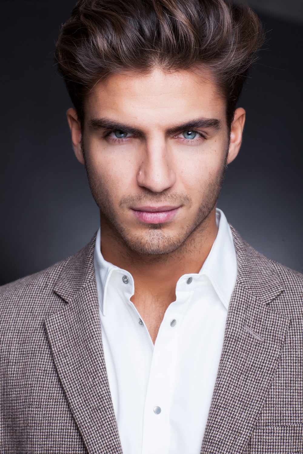 Maxi Iglesias Wiki Velvet FANDOM powered by Wikia