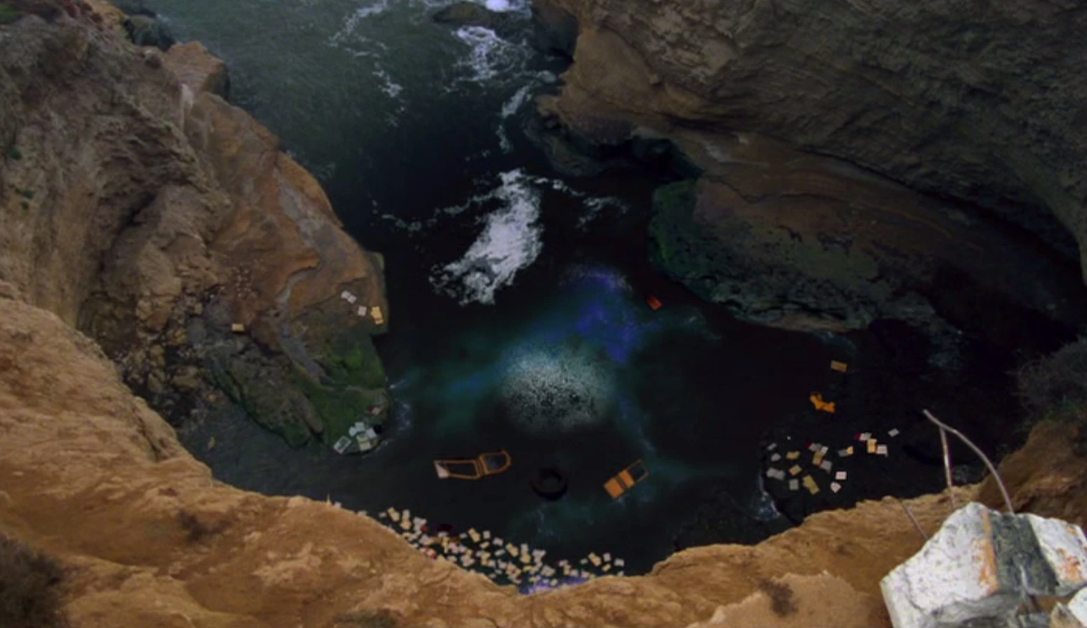 Accident du bus Wiki Veronica Mars FANDOM powered by Wikia