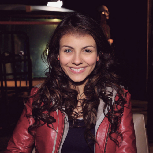 image tumblr lte6skcs0t1qgv9fuo1 500 jpg victoria justice wiki