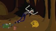 185px-S5 e38 Marceline threatening Jake