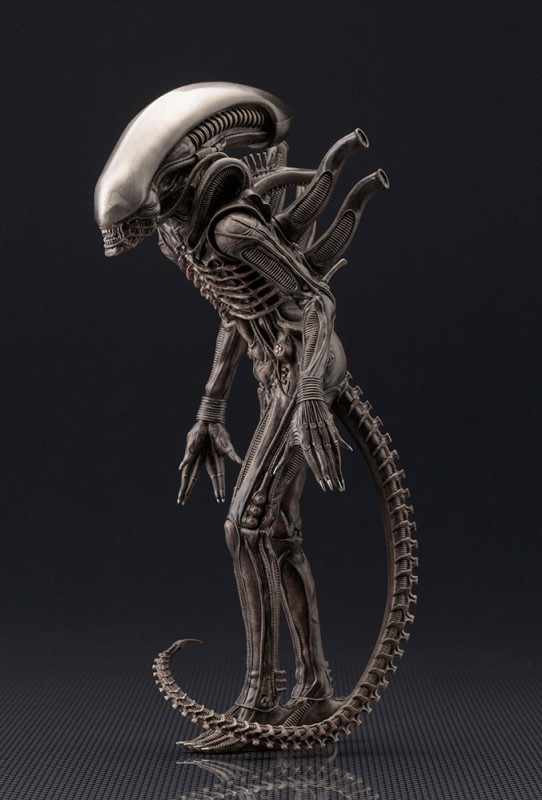 Alien Xenomorph Model Kit