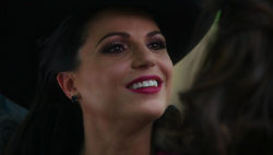 Queen Regina 401