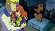 Scrappy-doo-statue