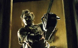 Texas-chainsaw-massacre-2003-leatherface-2