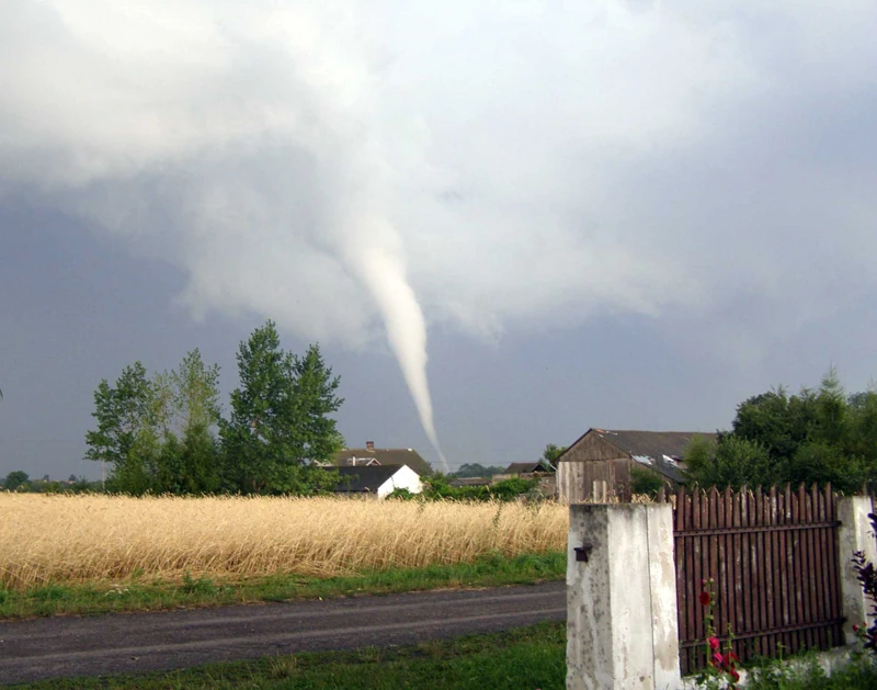 Gwałtownie Wirująca Kolumna Powietrza To Tornado | Tornadoes and storms Wiki | FANDOM powered by Wikia