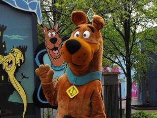 doo scooby character kings island mascots wikia park wiki