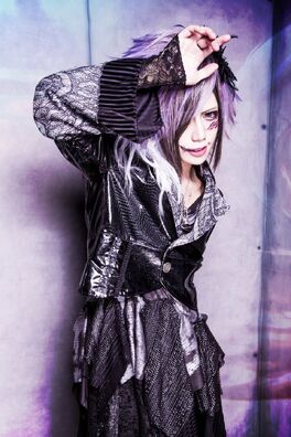 Lux Yuno may2017