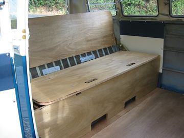 how we fitted jk hinged rocknroll bed into a split bus classic