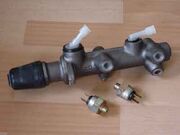 Dual-circuit-master-cylinder
