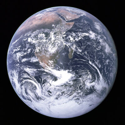 EarthApollo17