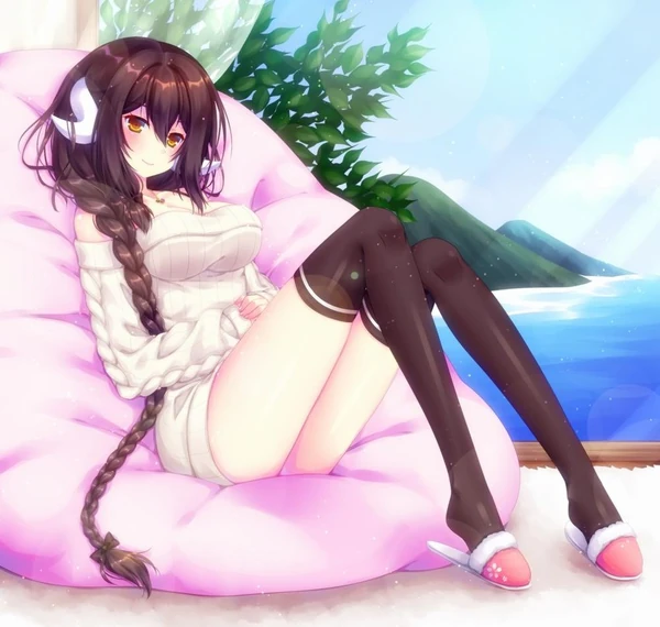 Sweater Mikasa