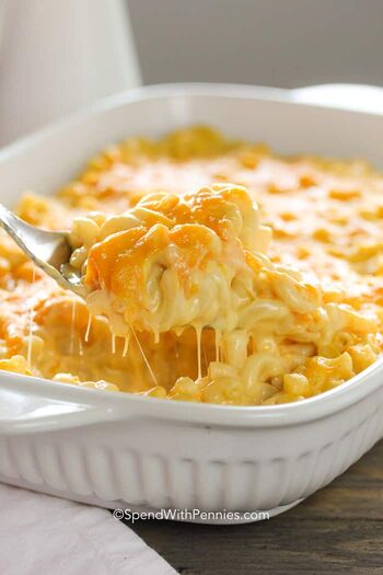 Easy-Macaroni-and-Cheese-Casserole-24