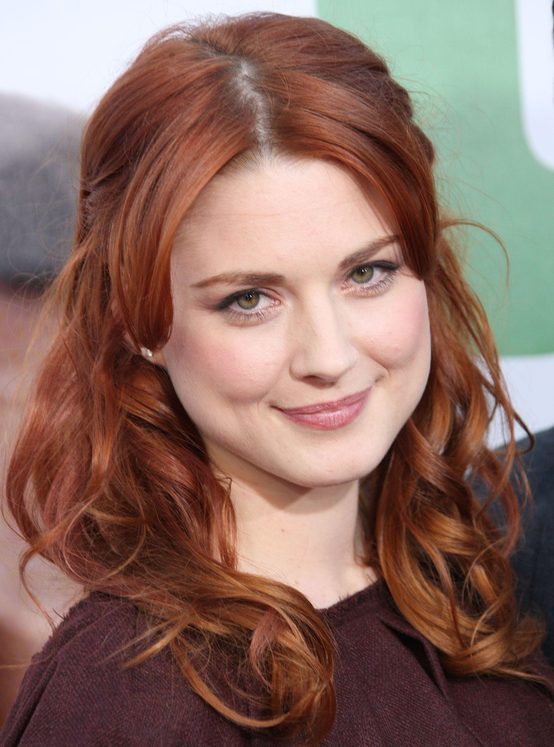 Alexandra Breckenridge  Walking Dead Wiki  Fandom