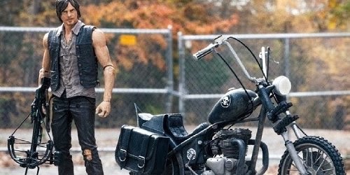 the walking dead daryl with chopper