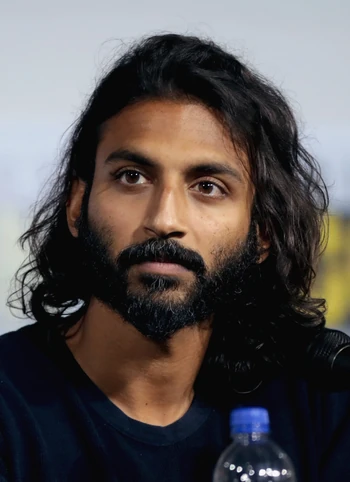 Avi Nash | Walking Dead Wiki | Fandom