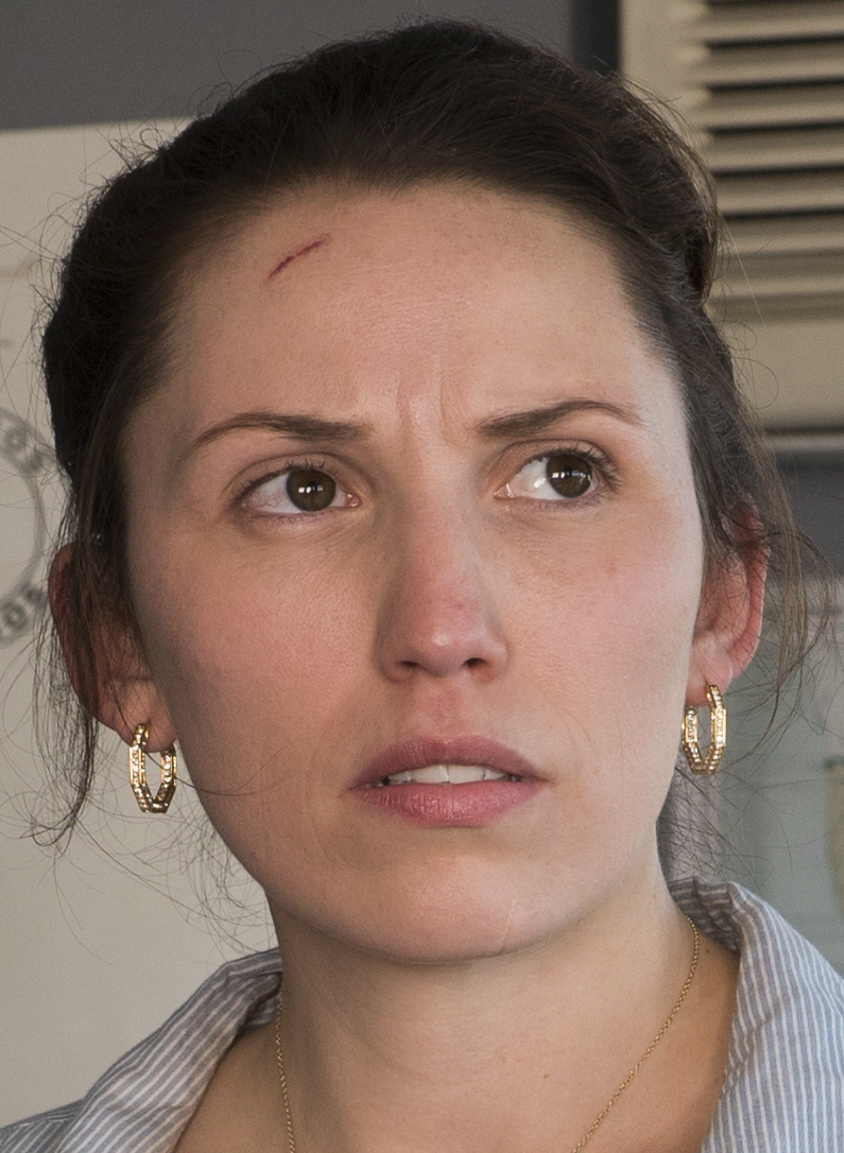 Lola Guerrero (Fear The Walking Dead) Walking Dead Wiki FANDOM