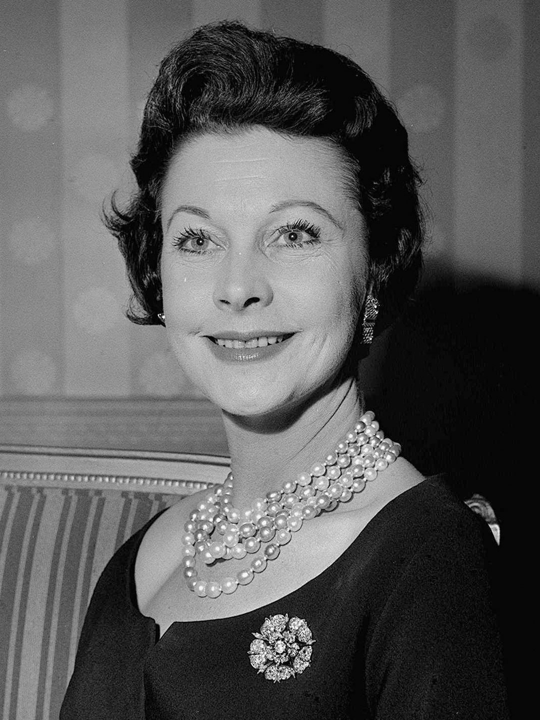 vivien leigh warner bros entertainment wiki fandom vivien leigh warner bros entertainment wiki fandom
