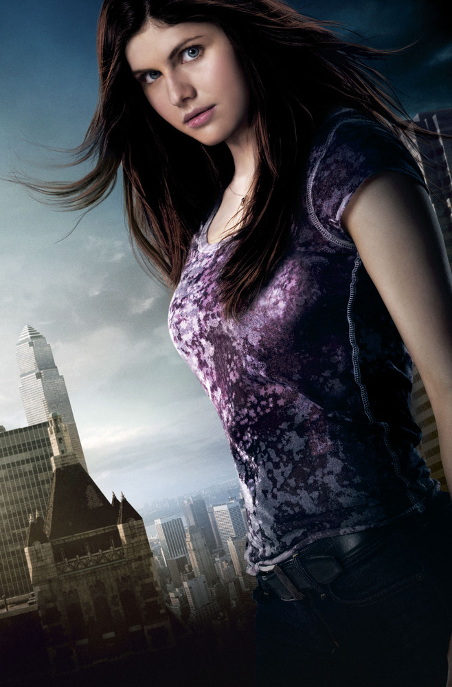 Fbi Duo Très Spécial Distribution Alexandra Daddario | Wiki White Collar ou FBI : Duo Très Spécial
