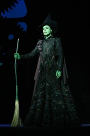 Teal-wicks-as-elphaba-in-wicked