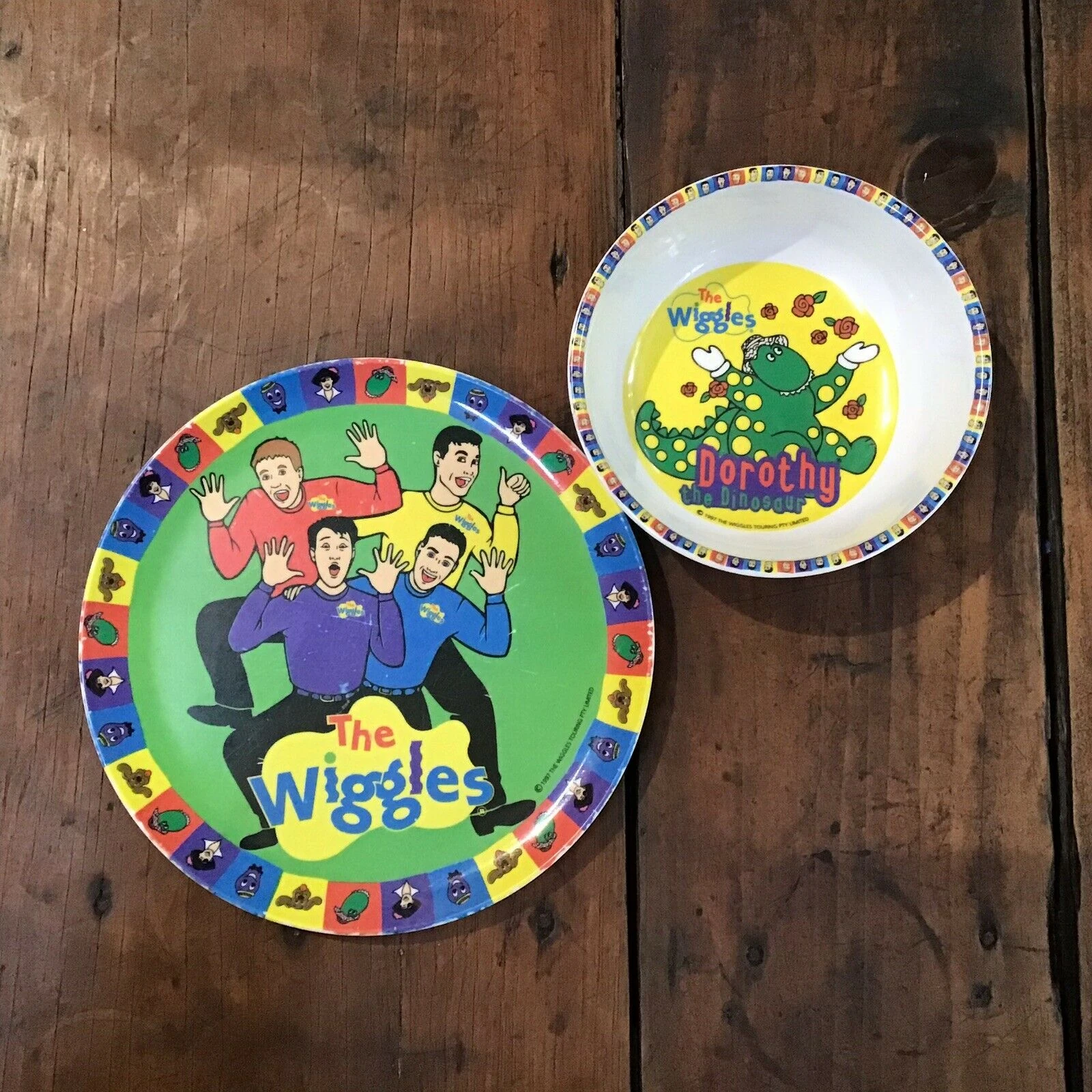 The Wiggles Melamine Plate And Bowl Dorothy The Dinosaur Wigglepedia