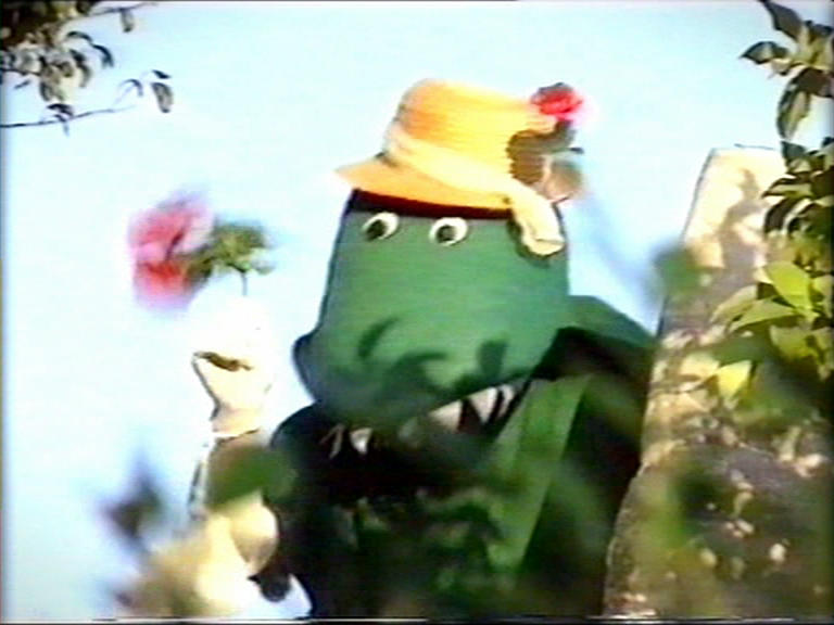 dorothy the dinosaur through