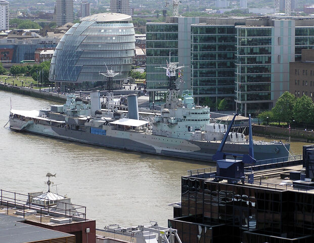 Archivo:Hms.belfast.london.arp.jpg