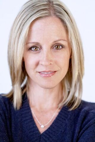 File:Julene Renee.jpg