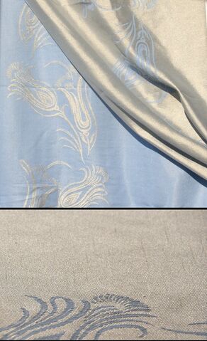 File:528 Light blue lilies with silk.jpg